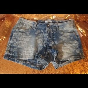 New Candie's Shorts "Made to Sparkle" 5